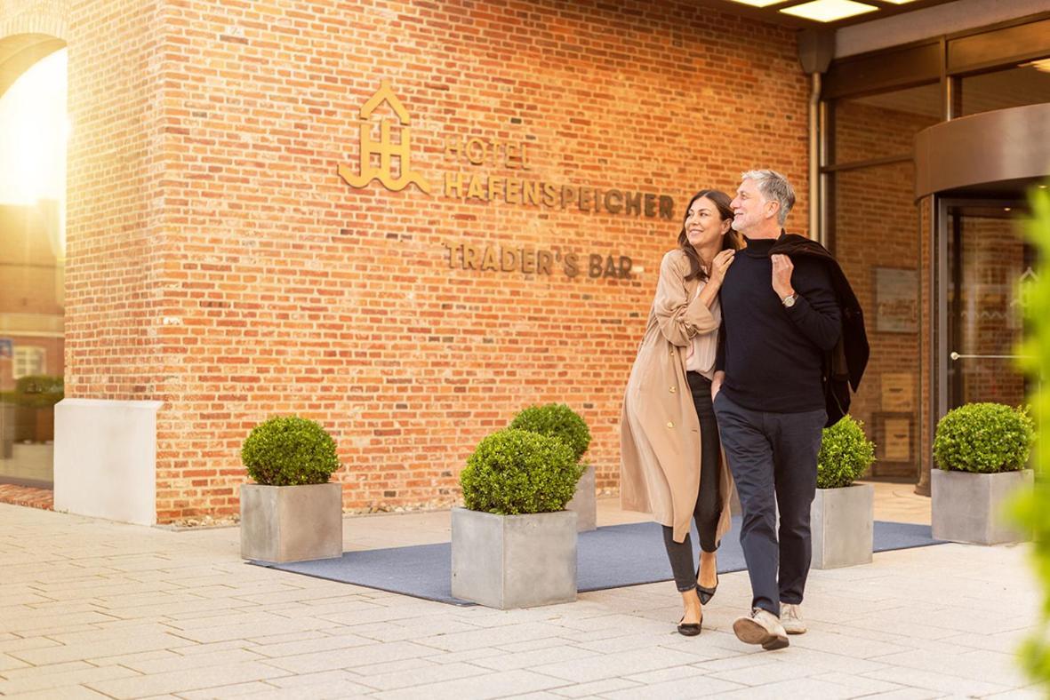 Hotel Hafenspeicher Leer Exterior foto