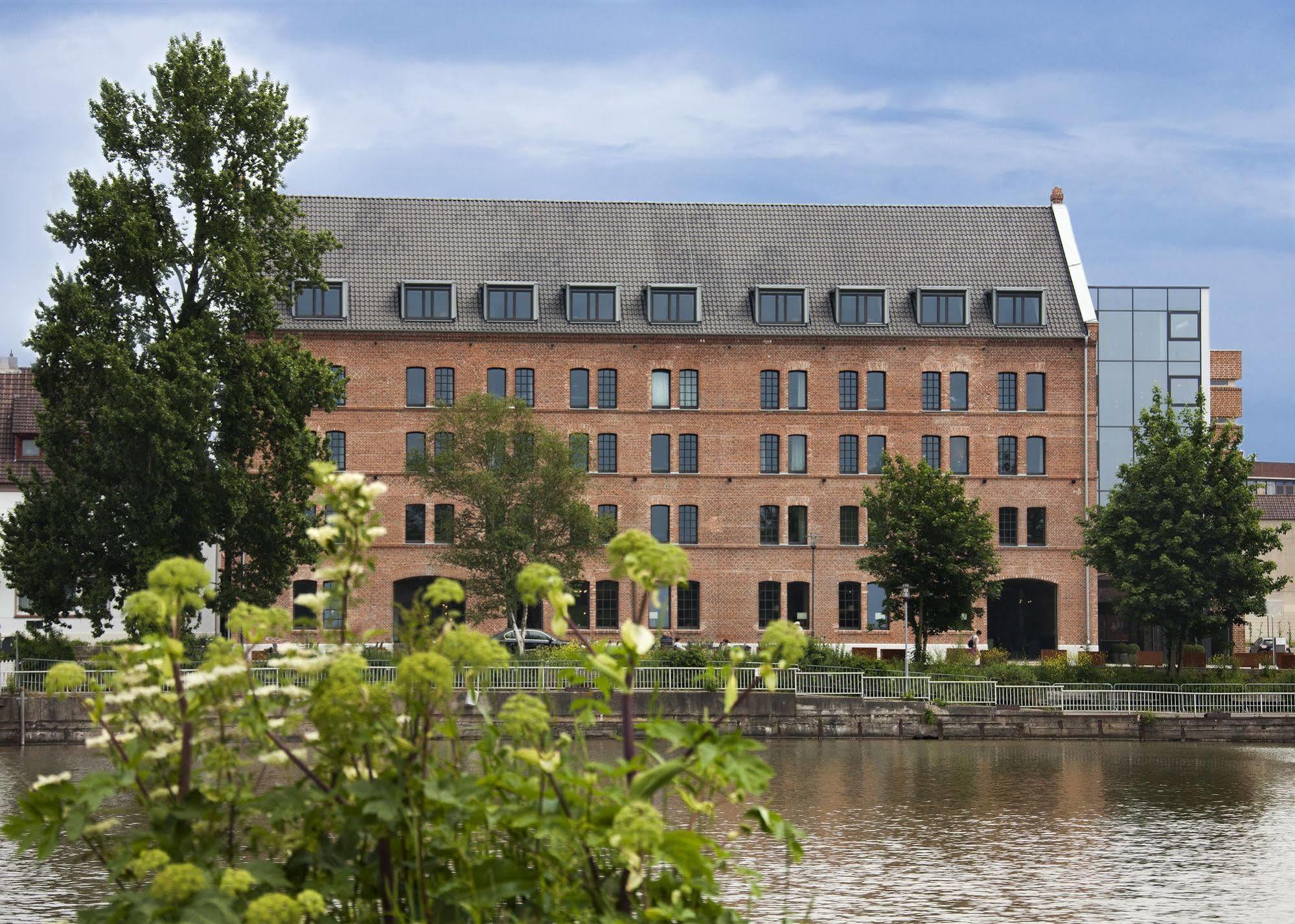 Hotel Hafenspeicher Leer Exterior foto