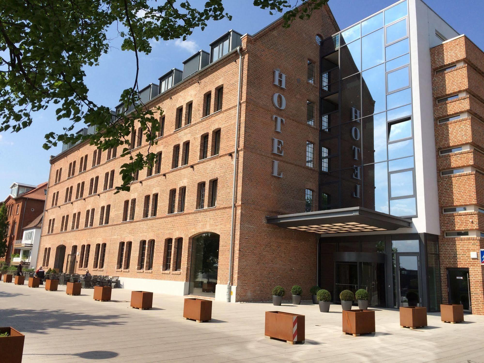 Hotel Hafenspeicher Leer Exterior foto